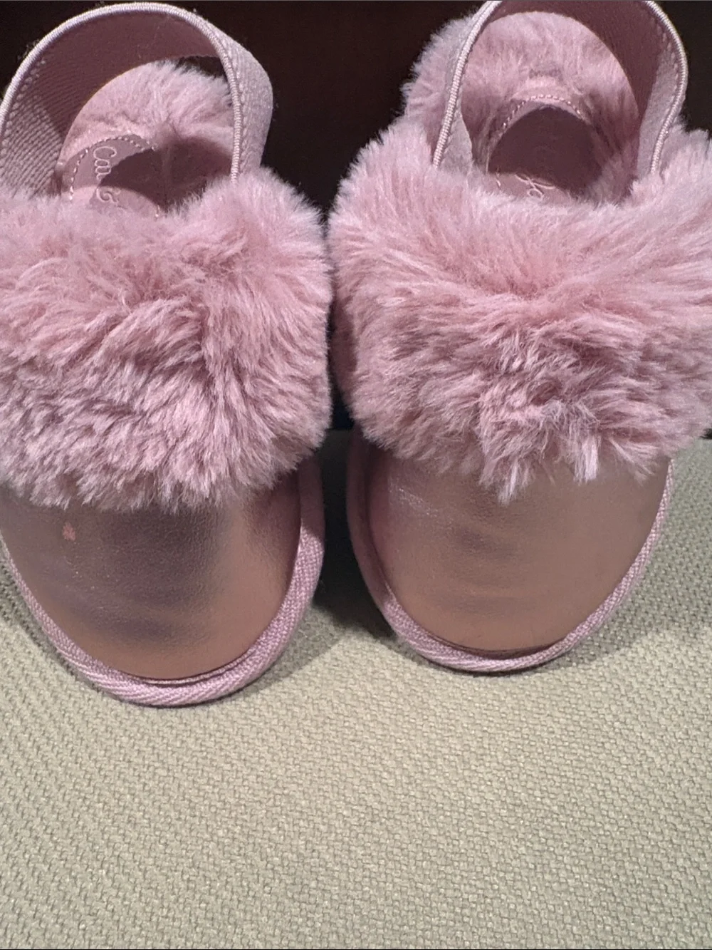 Cat & Jack Pink Faux-Fur Slide Slippers